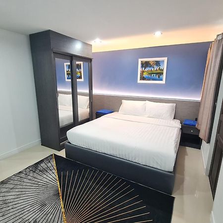 Poonsuk Place Hotel بانكوك المظهر الخارجي الصورة