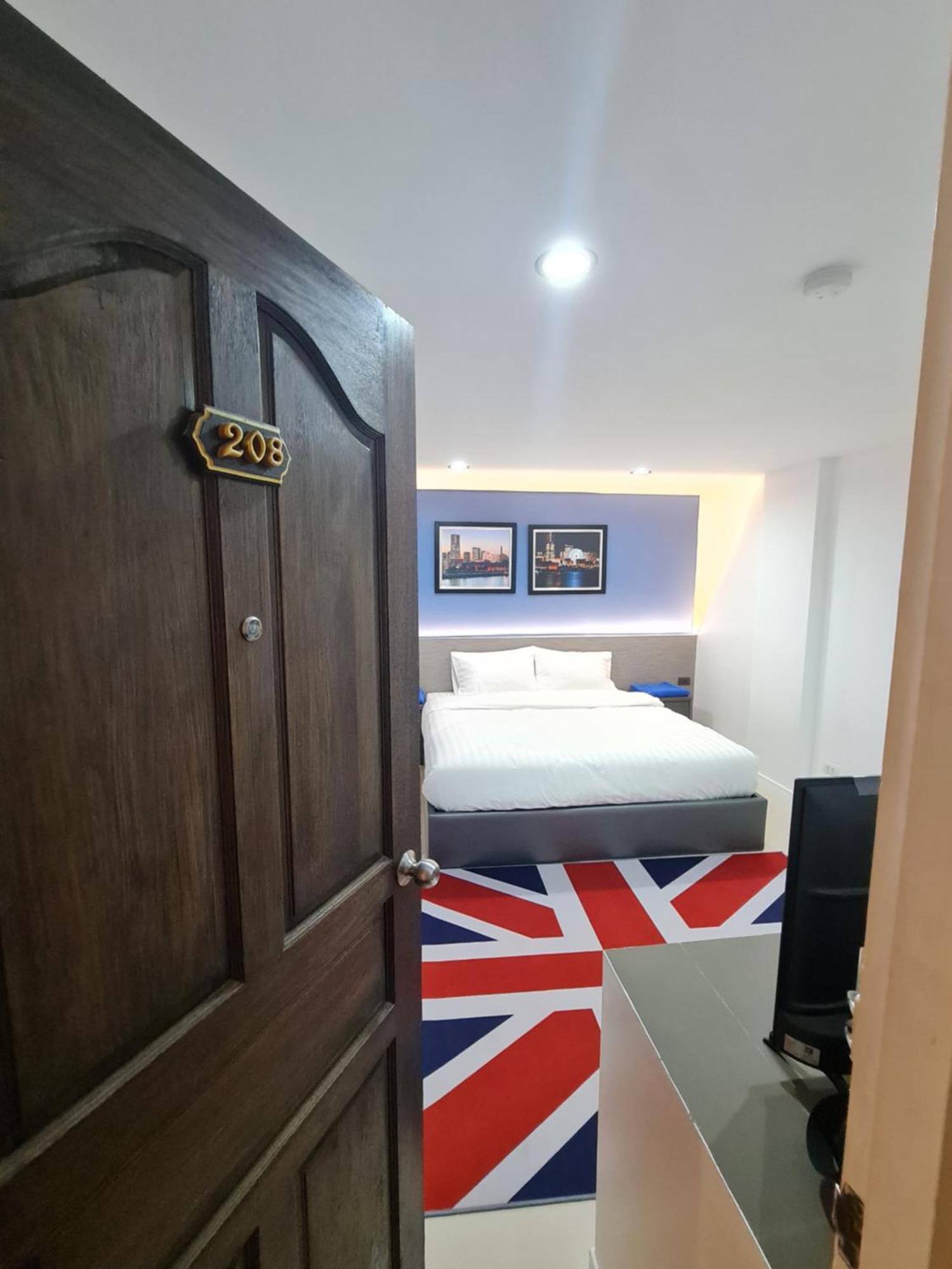 Poonsuk Place Hotel بانكوك المظهر الخارجي الصورة